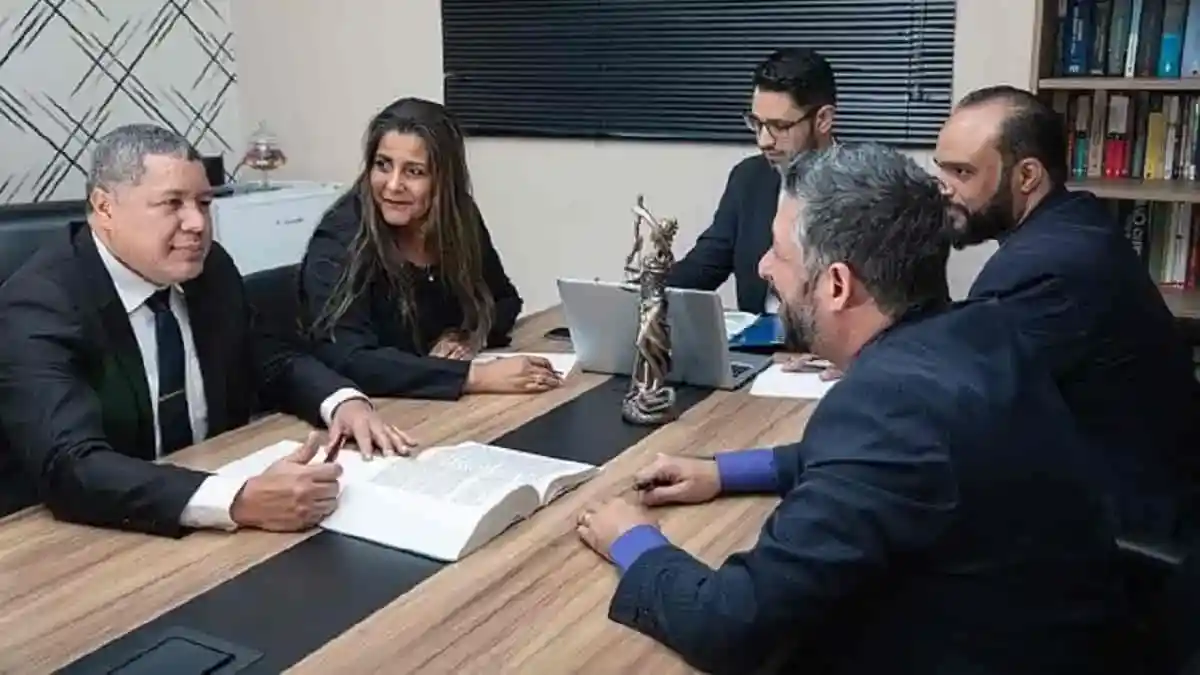 assessoria jurídica e consultoria jurídica