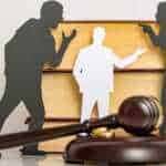 Como ocorre o processo de mediação em uma disputa judicial