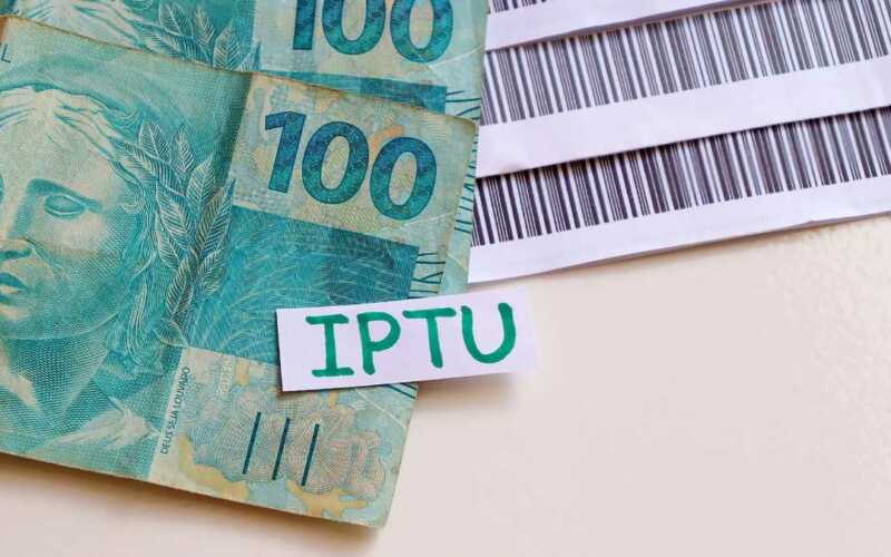 Vale a pena pagar o IPTU parcelado