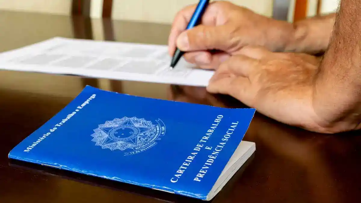 Fiz o saque do FGTS e fui demitido! O que acontece!?