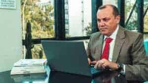 Como a Recuperação Judicial Pode Salvar sua Empresa - Por Cícero Alencar